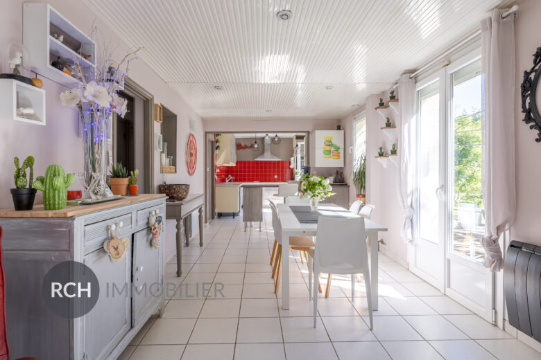 Photos du bien : Gambais – Vaste maison familiale avec studio indépendant
