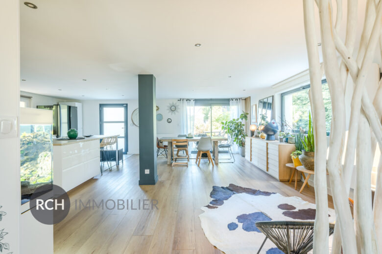 Photos du bien : Exclusivité – Saint-Léger-en-Yvelines – Agréable maison entièrement rénovée