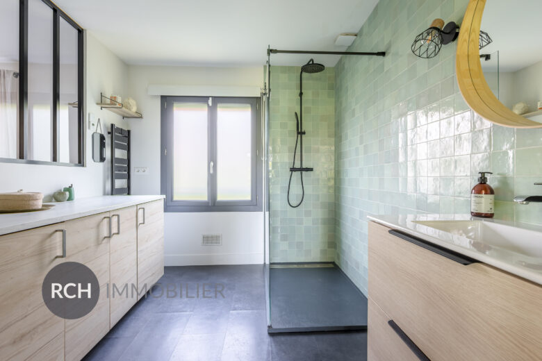 Photos du bien : Exclusivité – Saint-Léger-en-Yvelines – Agréable maison entièrement rénovée