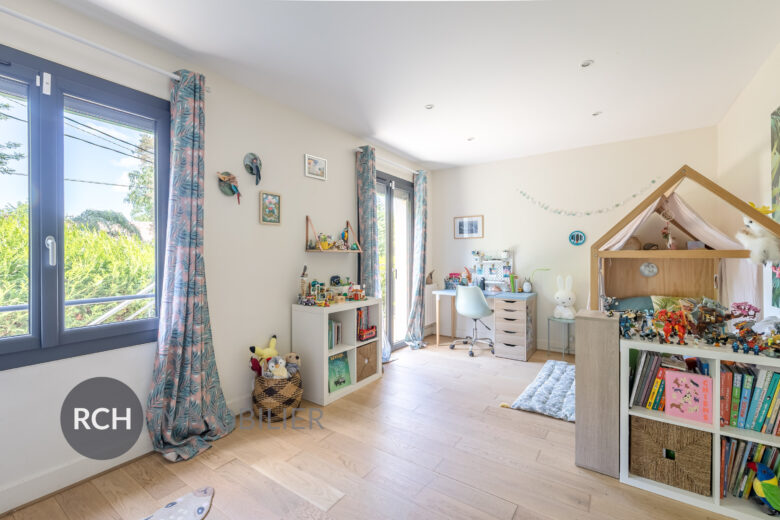 Photos du bien : Exclusivité – Saint-Léger-en-Yvelines – Agréable maison entièrement rénovée