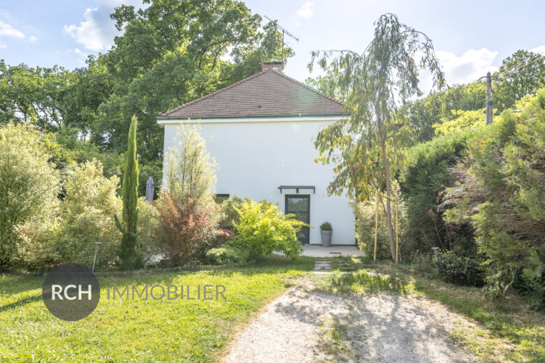 Photos du bien : Exclusivité – Saint-Léger-en-Yvelines – Agréable maison entièrement rénovée