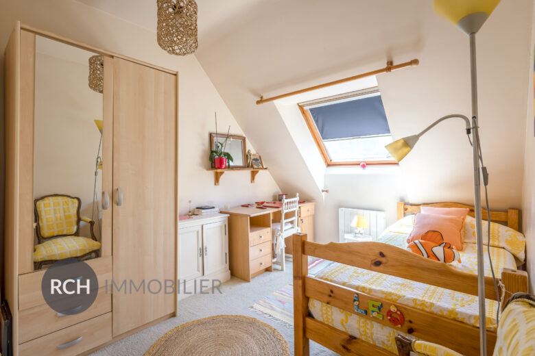 Photos du bien : Exclusivité – Les Bréviaires – Maison familiale proche forêt