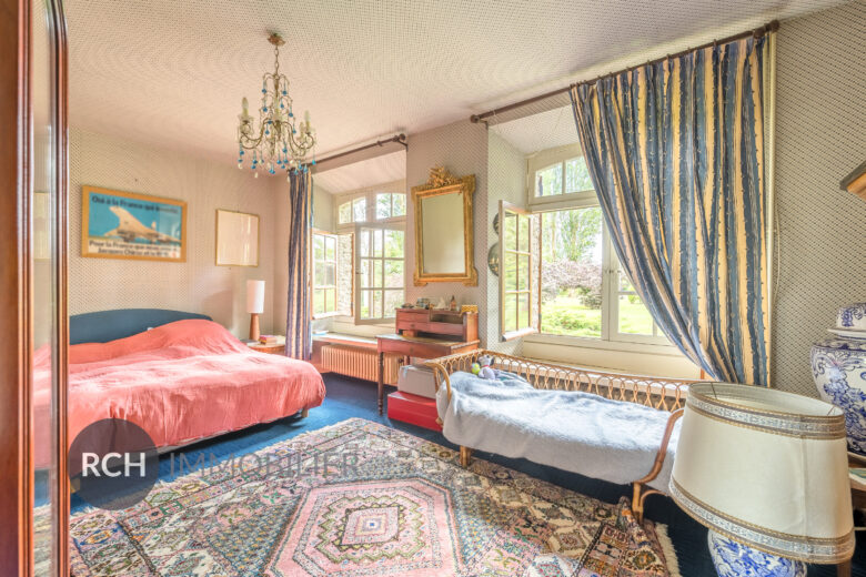 Photos du bien : Exclusivité – Mittainville – Grande propriété familiale avec beau parc arboré