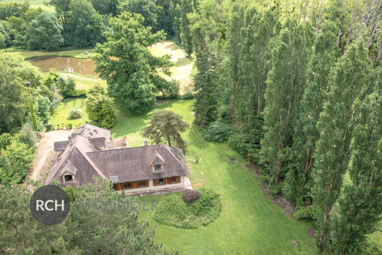 Photos du bien : Exclusivité – Mittainville – Grande propriété familiale avec beau parc arboré