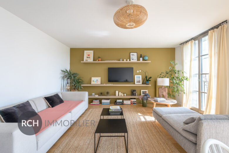 Photos du bien : Exclusivité – Montfort-L’Amaury – Bel appartement de standing meublé avec place de parking au coeur du centre historique