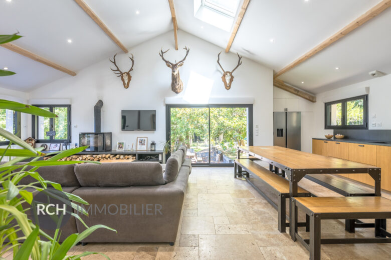 Photos du bien : Bazainville – Maison moderne dans un environnement exceptionnel