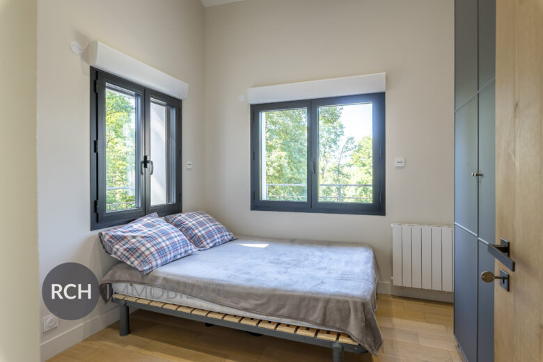 Photos du bien : Bazainville – Maison moderne dans un environnement exceptionnel