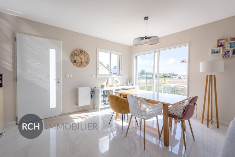 Photos du bien : Marcq – Jolie maison de 2021 sur un terrain avec vue dégagée
