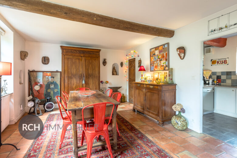 Photos du bien : Exclusivité – Le Tremblay-sur-Mauldre – Maison de caractère située en coeur de village