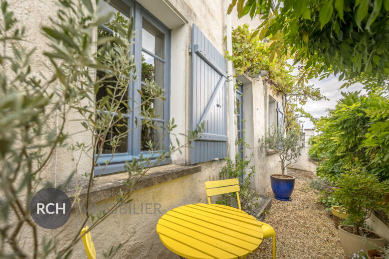 Photos du bien : Exclusivité – Le Tremblay-sur-Mauldre – Maison de caractère située en coeur de village