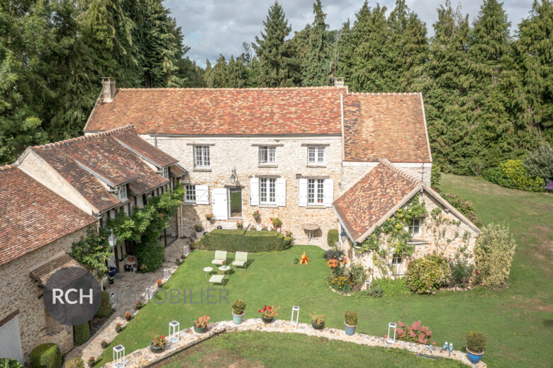 Photos du bien : Auteuil –  Splendide propriété ancienne rénovée