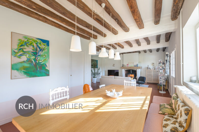 Photos du bien : Chérisy – Charmante longère rénovée avec piscine