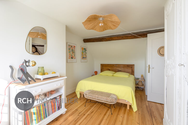 Photos du bien : Chérisy – Charmante longère rénovée avec piscine