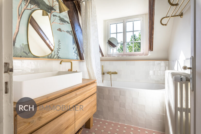 Photos du bien : Chérisy – Charmante longère rénovée avec piscine