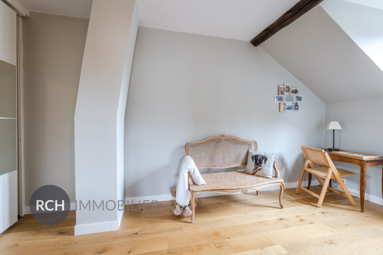 Photos du bien : Exclusivité – Gambais – Jolie maison ancienne rénovée avec jardin et cour