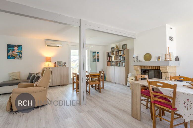Photos du bien : Gambais – Maison familiale avec véranda et joli jardin