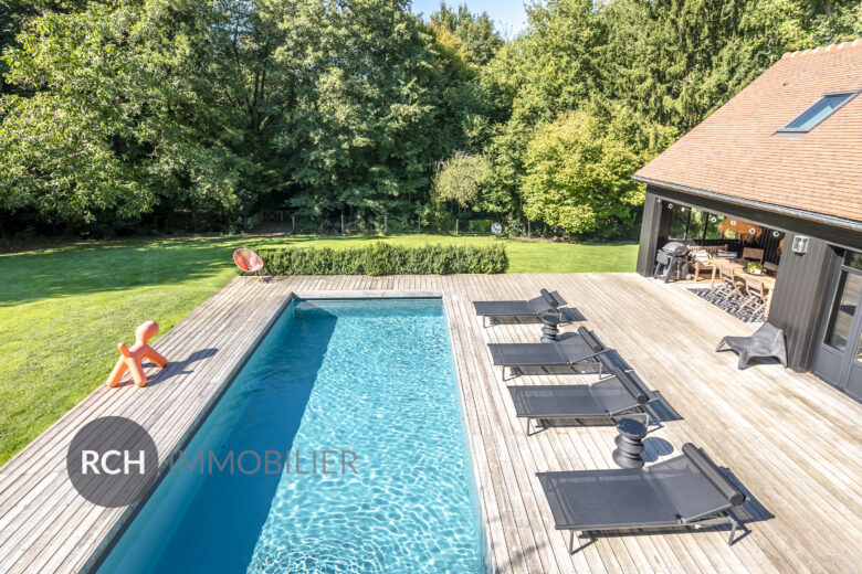 Photos du bien : Aux portes de Montfort l’Amaury – Propriété contemporaine au style unique pensée pour la famille