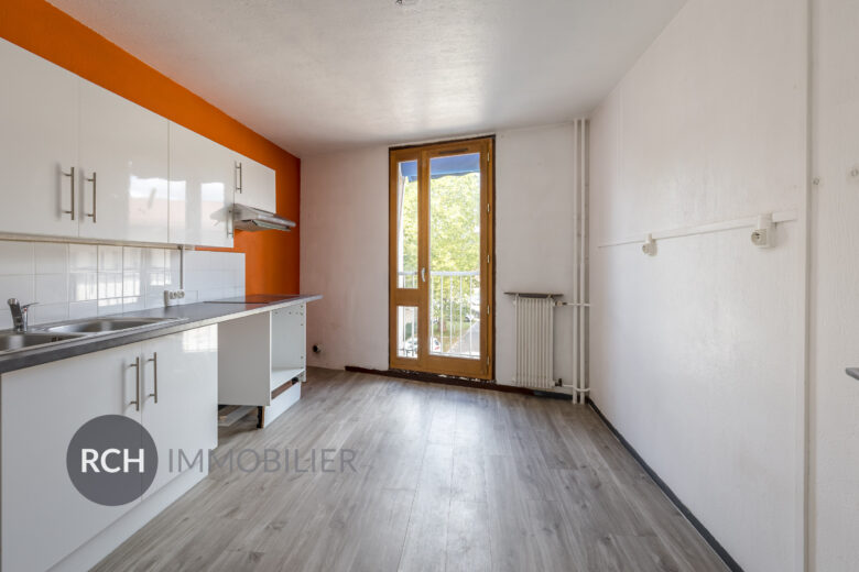 Photos du bien : Exclusivité – Rambouillet – Appartement de 4 pièces avec ascenseur