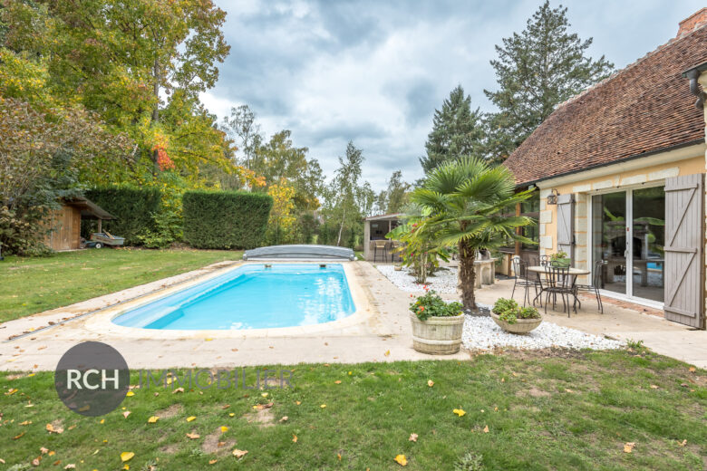 Photos du bien : Gambais – Propriété unique « Serge Gautier » au coeur d&rsquo;un domaine boisé