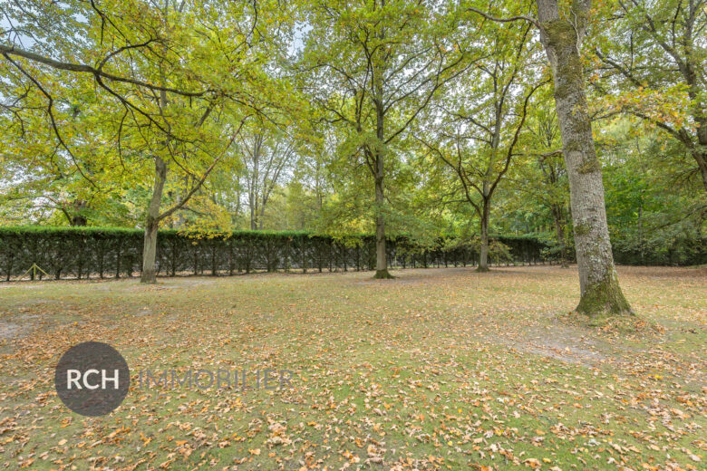 Photos du bien : Gambais – Propriété unique « Serge Gautier » au coeur d&rsquo;un domaine boisé