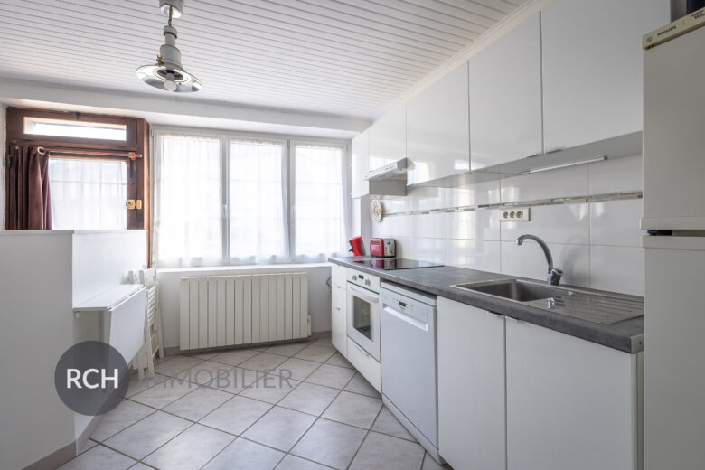 Photos du bien : Exclusivité – Bourdonné – Charmante maison en coeur de village