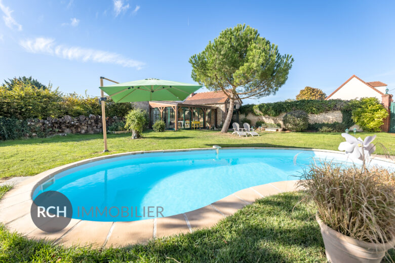Photos du bien : Chérisy – Charmante longère rénovée avec piscine
