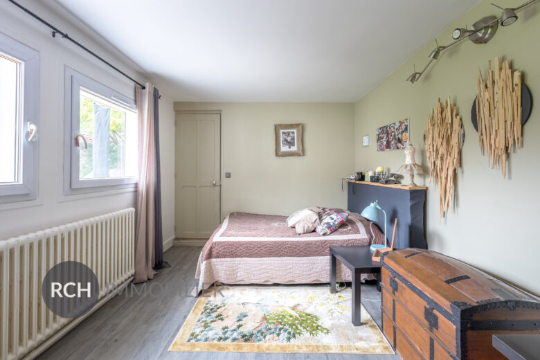 Photos du bien : Montfort-l’Amaury Centre – Charmante maison traditionnelle idéalement située