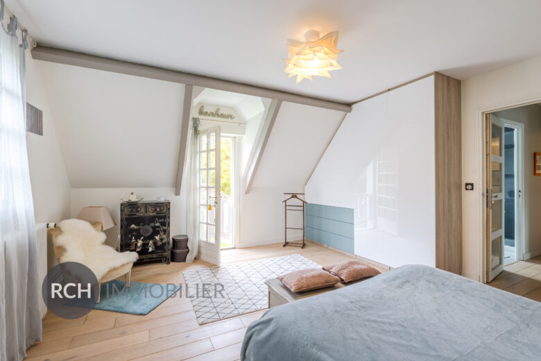 Photos du bien : Montfort-l’Amaury Centre – Charmante maison traditionnelle idéalement située