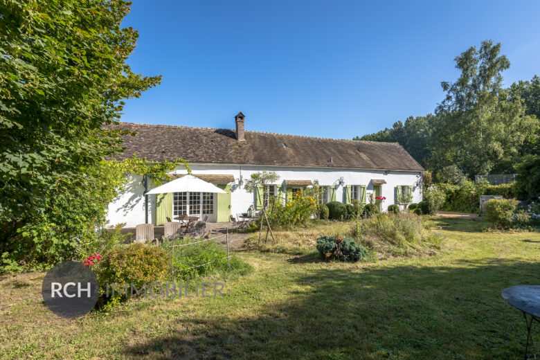 Photos du bien : Bazainville – Authentique longère de plain-pied avec dépendances