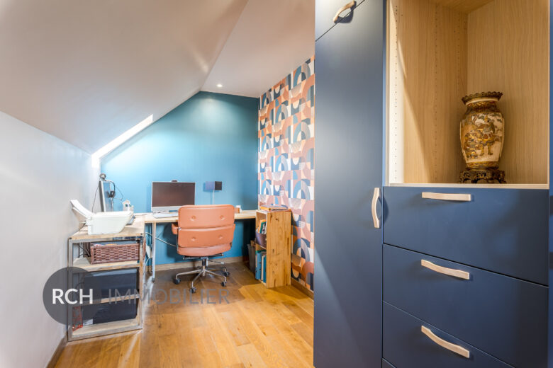 Photos du bien : A Thoiry – Belle maison familiale en coeur de village avec commodités à pied