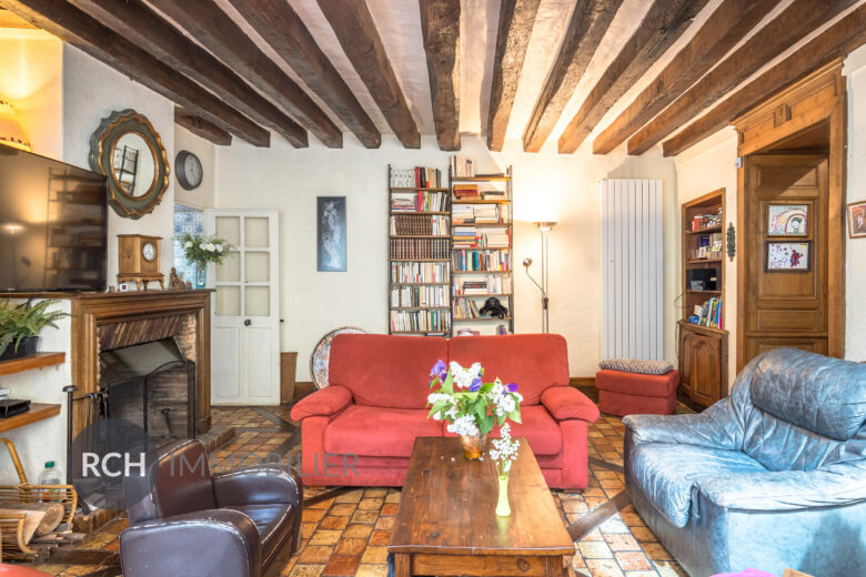 Photos du bien : Houdan Centre – Charmante maison ancienne avec joli jardin