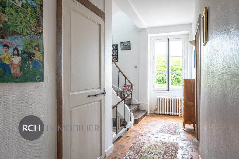 Photos du bien : Houdan Centre – Charmante maison ancienne avec joli jardin