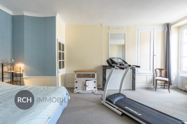 Photos du bien : Houdan Centre – Charmante maison ancienne avec joli jardin