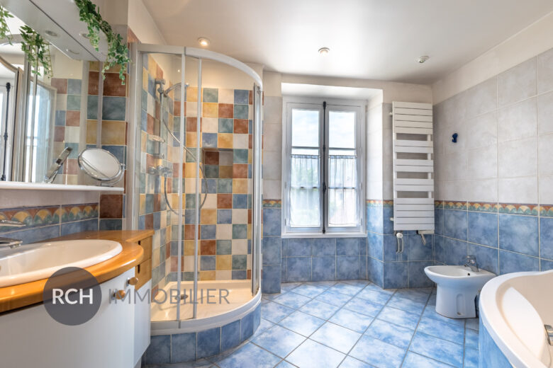 Photos du bien : Houdan Centre – Charmante maison ancienne avec joli jardin