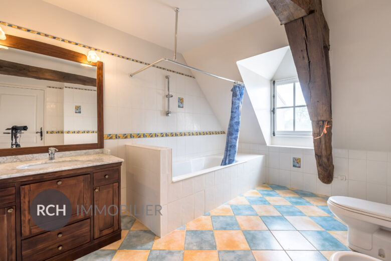 Photos du bien : Houdan Centre – Charmante maison ancienne avec joli jardin