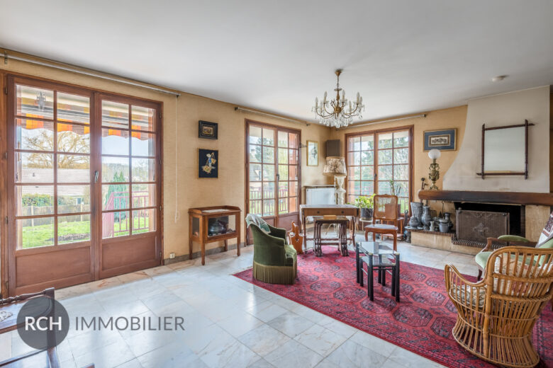 Photos du bien : Méré – Maison familiale avec sous-sol total et jardin