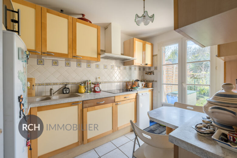 Photos du bien : Montfort-l’Amaury – Maison de ville en coeur de village