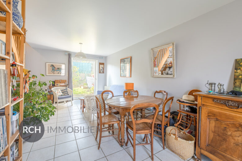 Photos du bien : Montfort-l’Amaury – Maison de ville en coeur de village