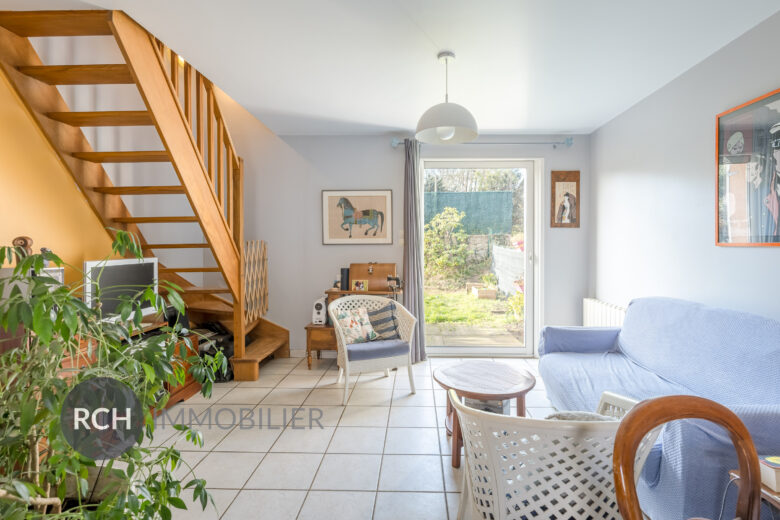 Photos du bien : Montfort-l’Amaury – Maison de ville en coeur de village