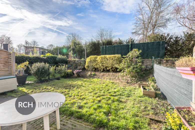 Photos du bien : Montfort-l’Amaury – Maison de ville en coeur de village