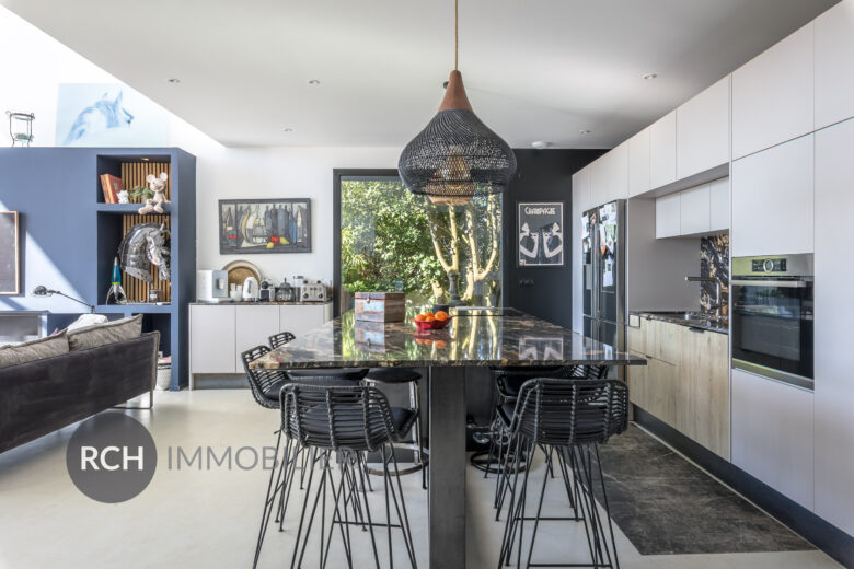 Photos du bien : La Hauteville – Belle maison d&rsquo;architecte nichée dans un environnement privilégié