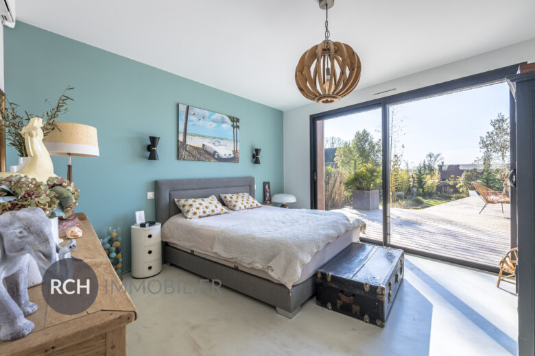 Photos du bien : La Hauteville – Belle maison d&rsquo;architecte nichée dans un environnement privilégié