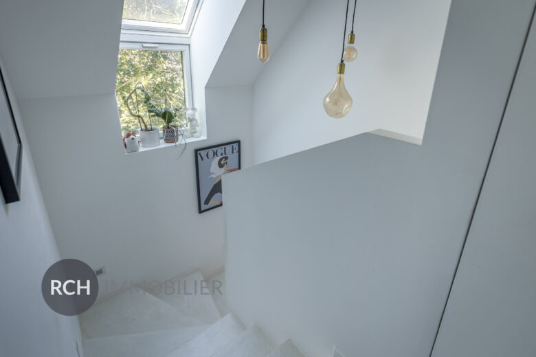 Photos du bien : La Hauteville – Belle maison d&rsquo;architecte nichée dans un environnement privilégié