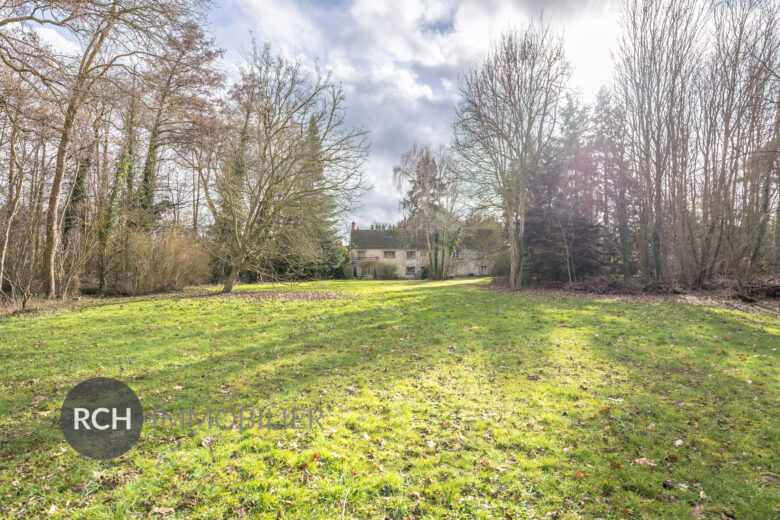 Photos du bien : Mareil-le-Guyon – Grande propriété sur beau parc arboré de plus d&rsquo;un hectare