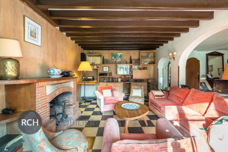 Photos du bien : Mareil-le-Guyon – Grande propriété sur beau parc arboré de plus d&rsquo;un hectare