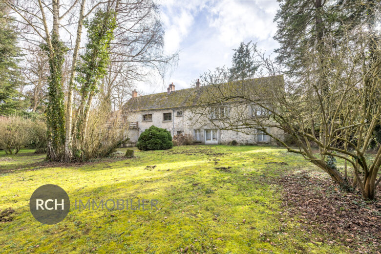 Photos du bien : Mareil-le-Guyon – Grande propriété sur beau parc arboré de plus d&rsquo;un hectare