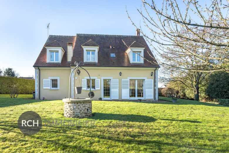 Photos du bien : Osmoy – Maison familiale de qualité avec sous-sol total