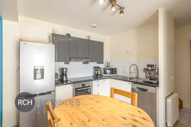 Photos du bien : Le Tremblay-sur-Mauldre – Duplex non meublé de 3 pièces de 88,41 m2 avec jolie cour