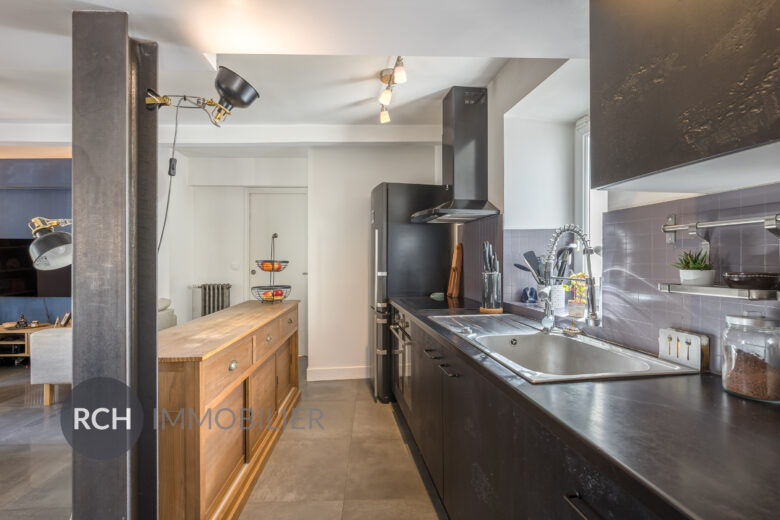 Photos du bien : Exclusivité – Saint-Léger-en-Yvelines – Maison ancienne avec joli jardin clos de mur