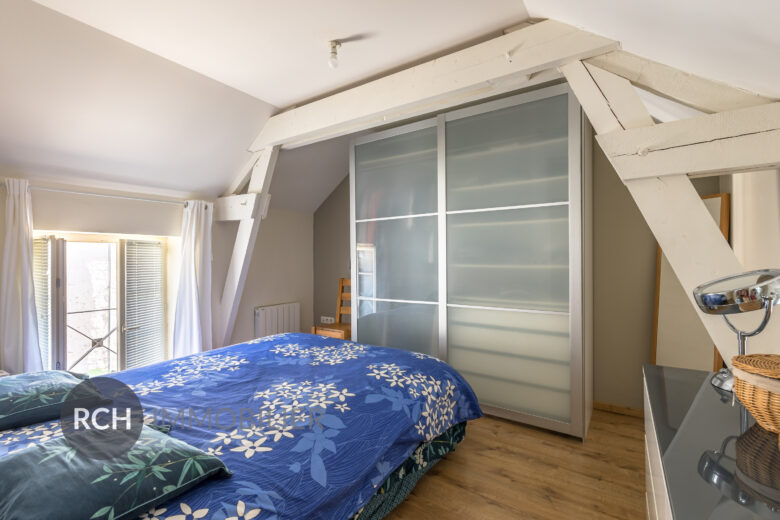 Photos du bien : Le Tremblay-sur-Mauldre – Duplex non meublé de 3 pièces de 88,41 m2 avec jolie cour